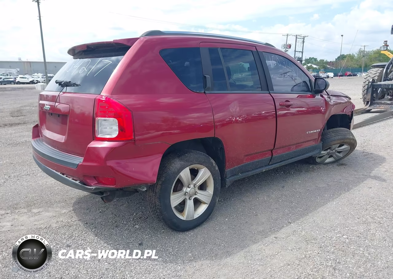 2012 Jeep Compass Sport VIN:1C4NJCBBXCD666394 - 4