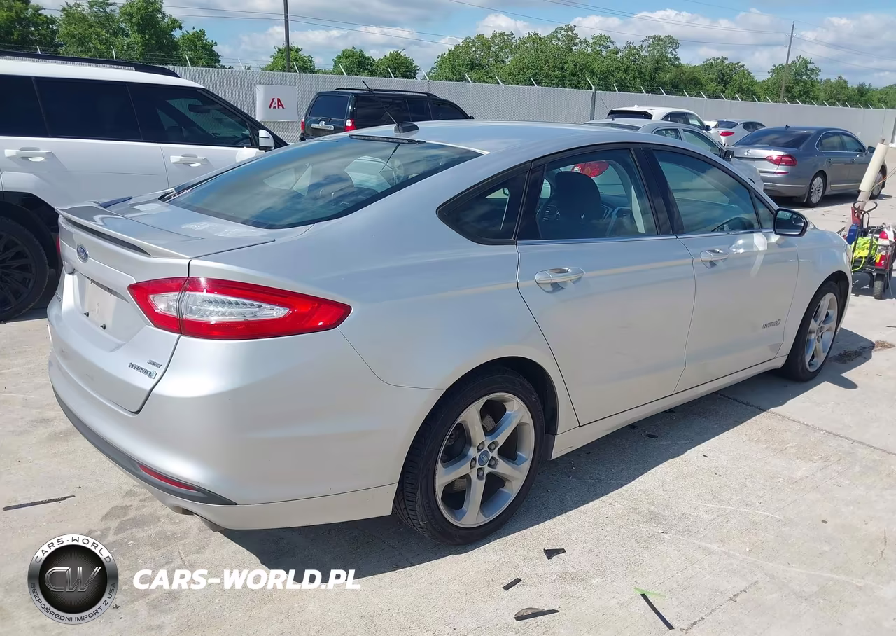 2013 Ford Fusion Hybrid Se VIN:3FA6P0LU3DR156307 - 4