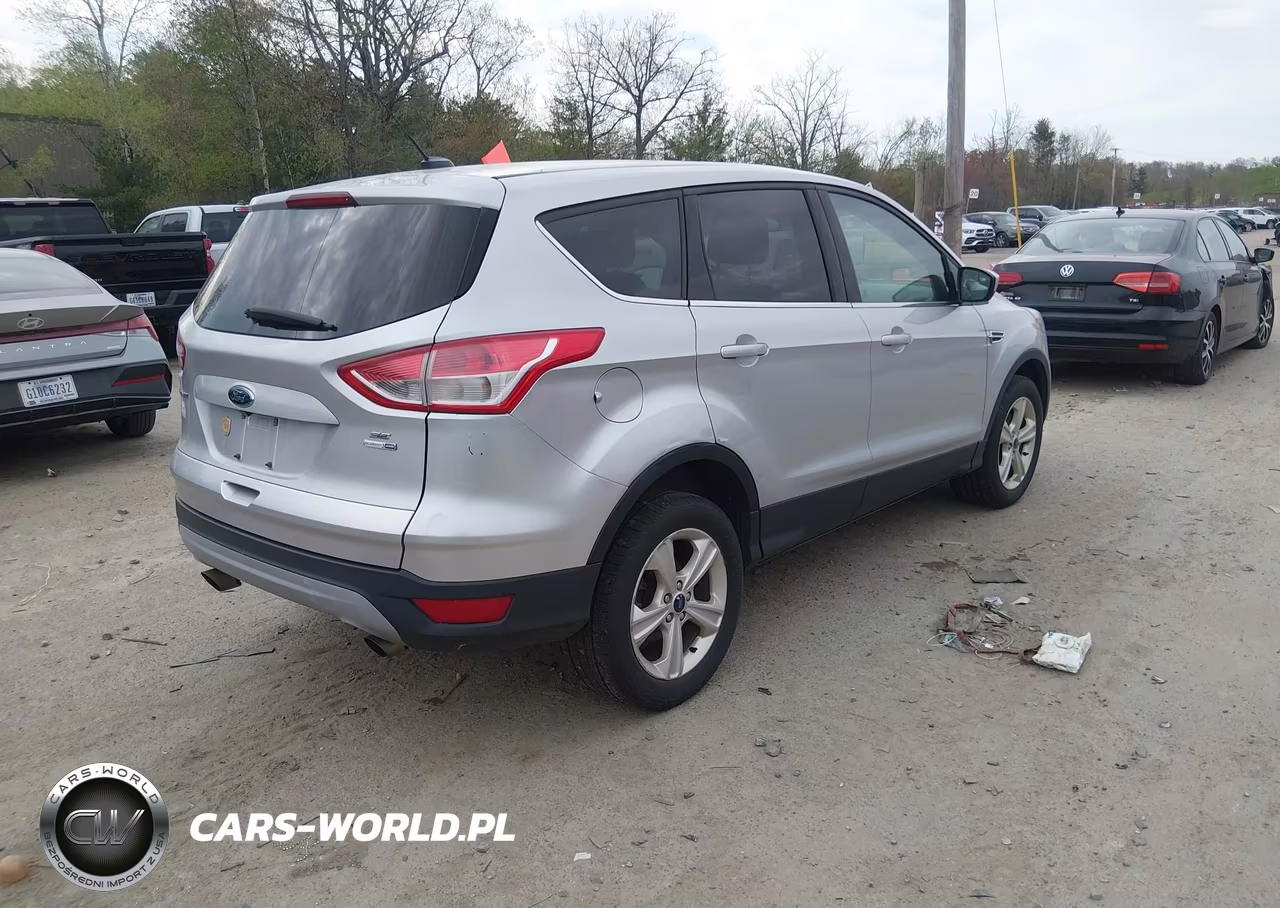 2016 Ford Escape Se VIN:1FMCU9GX8GUC71105 - 4