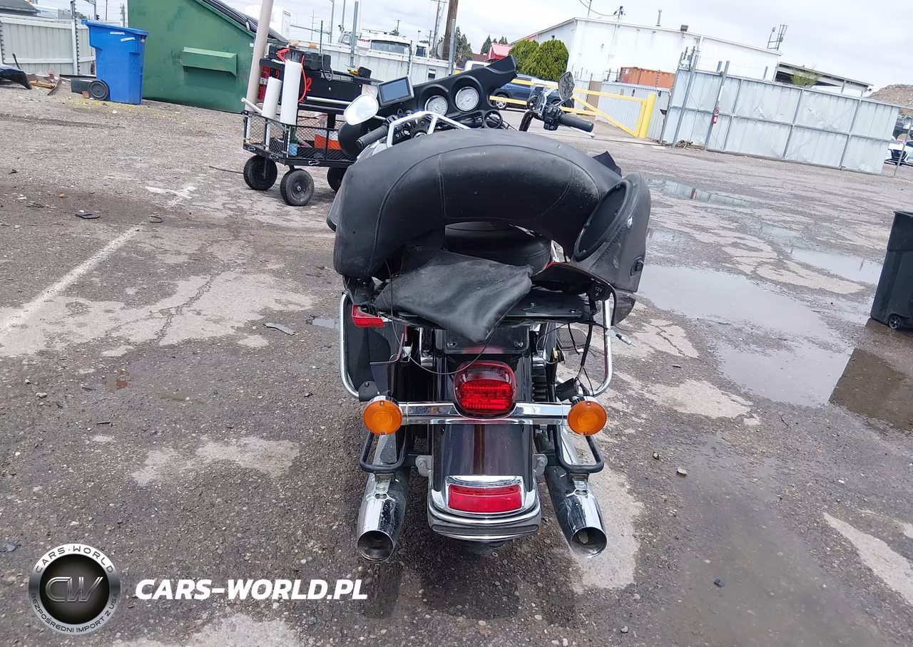 2010 Harley-Davidson Flhtk VIN:1HD1KEM34AB642595 - 6