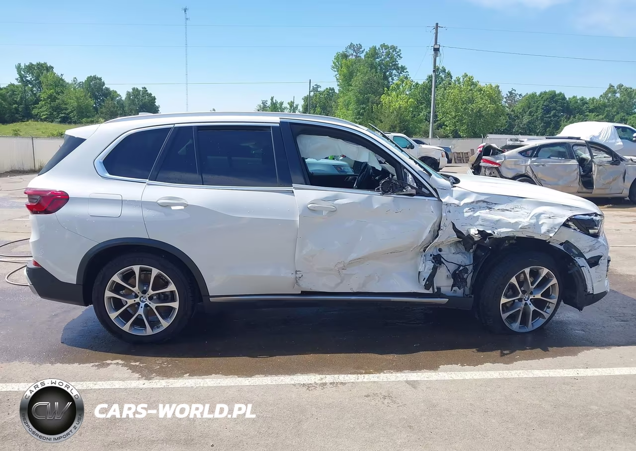 2019 BMW X5 xDrive40I VIN:5UXCR6C53KLL39817 - 14