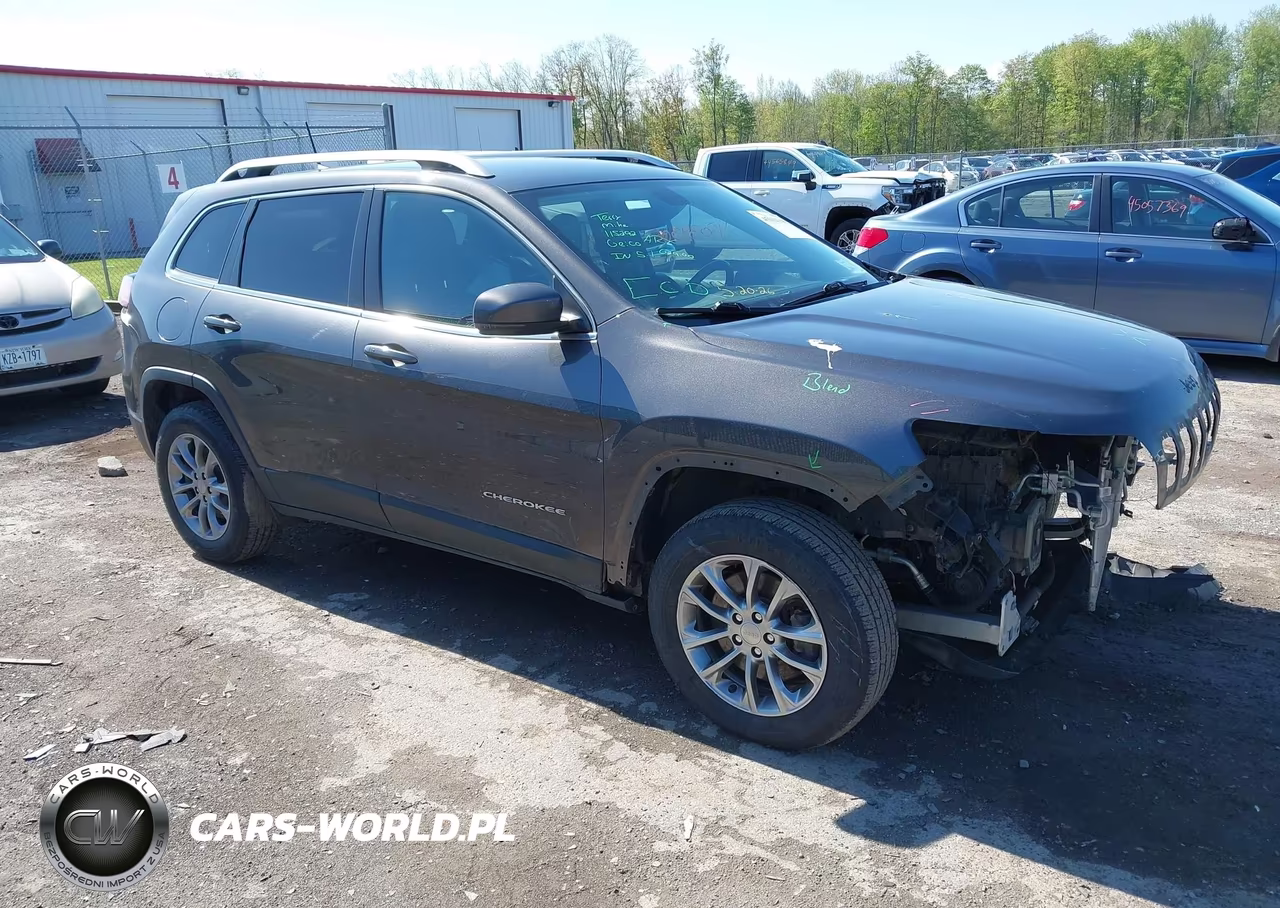 2019 Jeep Cherokee Latitude Plus 4X4 – zdjęcie 1 z 16