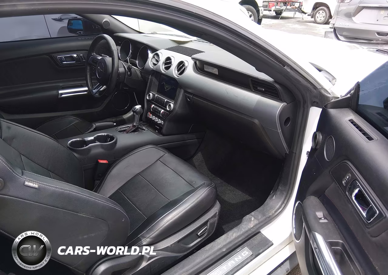 2017 Ford Mustang Gt Premium VIN:1FA6P8CF3H5275841 - 5