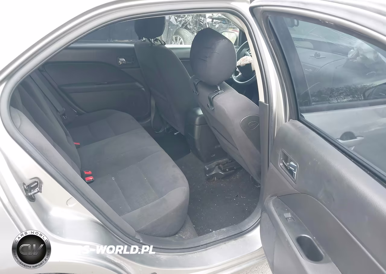 2008 Ford Fusion Se VIN:3FAHP07ZX8R254657 - 8