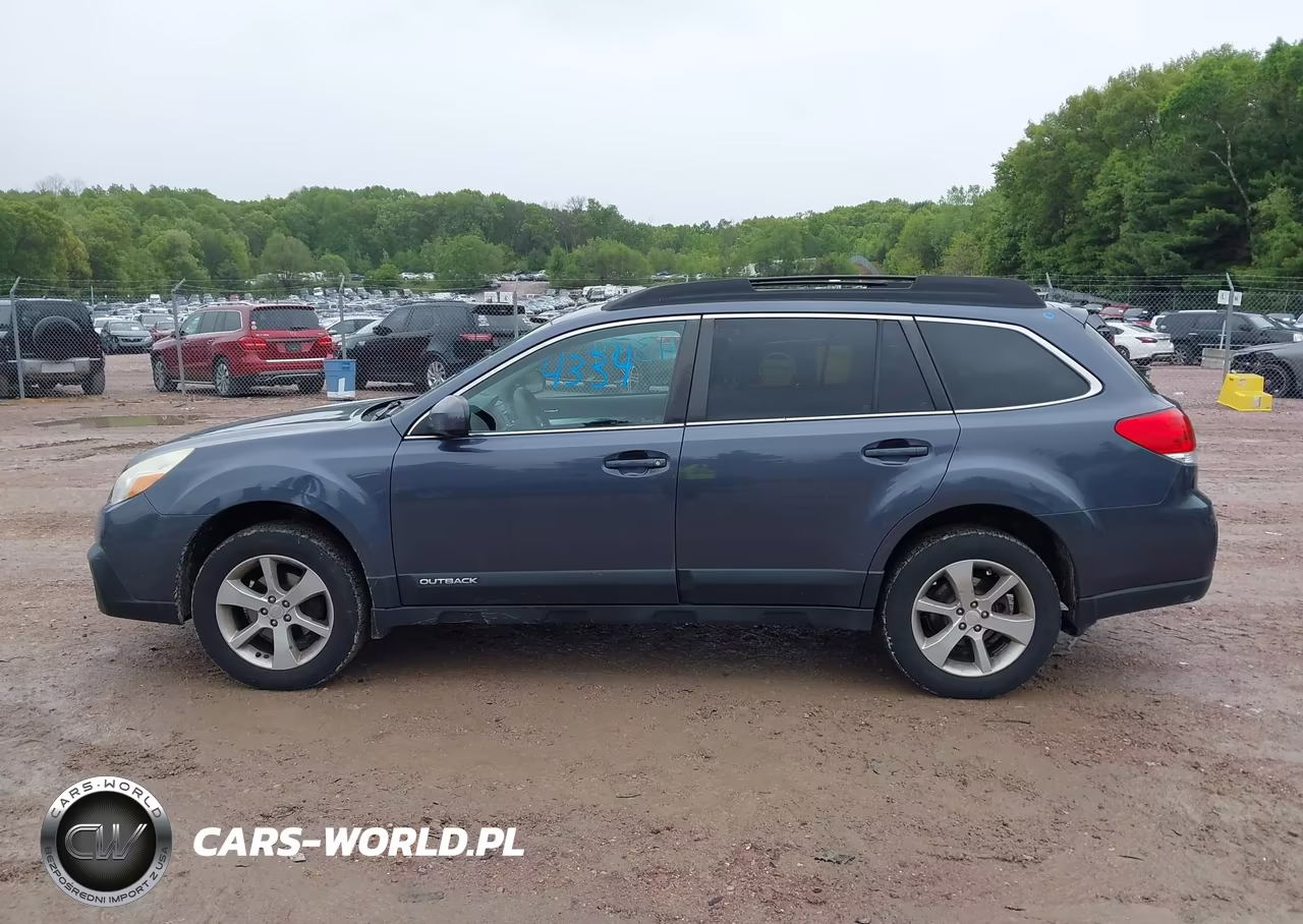 2014 Subaru Outback 2.5I Premium VIN:4S4BRCCC8E3285019 - 14