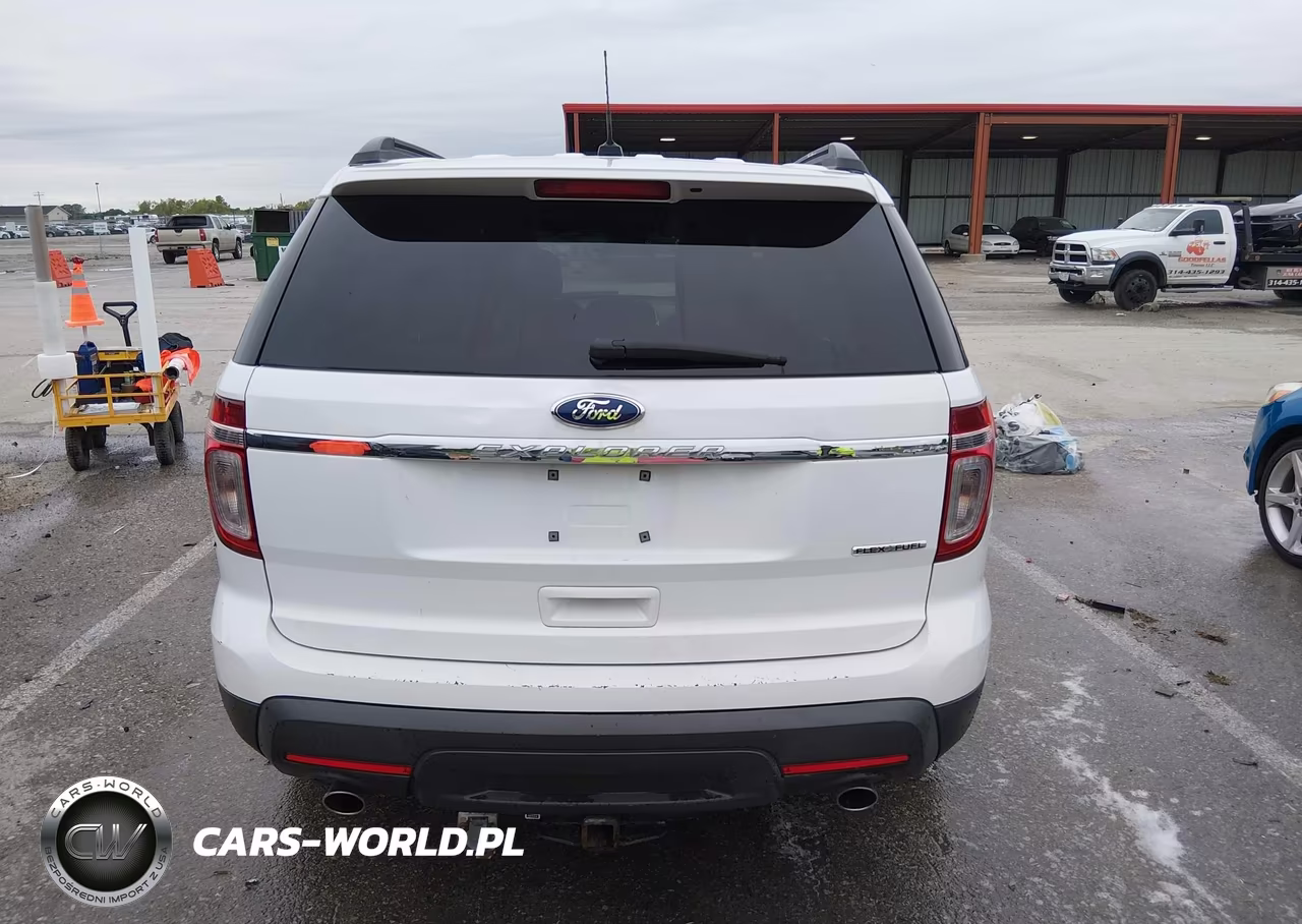 2015 Ford Explorer VIN:1FM5K7B85FGA32885 - 16