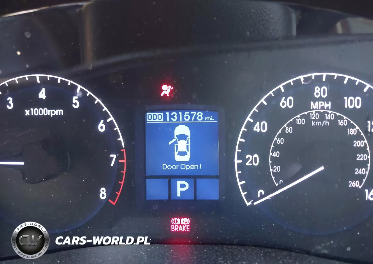 2012 Hyundai Genesis 3.8 VIN:KMHGC4DD9CU196622 - 7