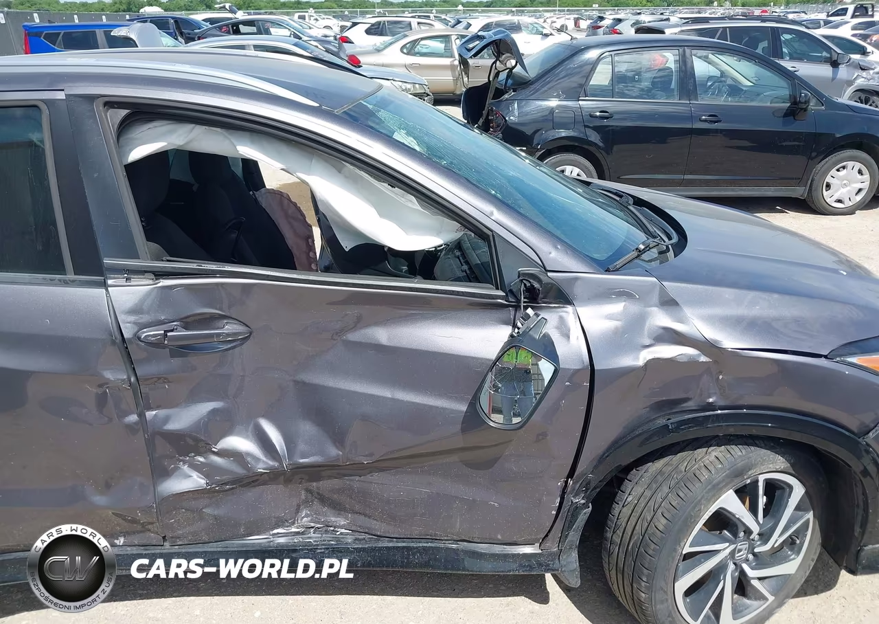 2020 Honda Hr-V 2Wd Sport VIN:3CZRU5H14LG700328 - 6