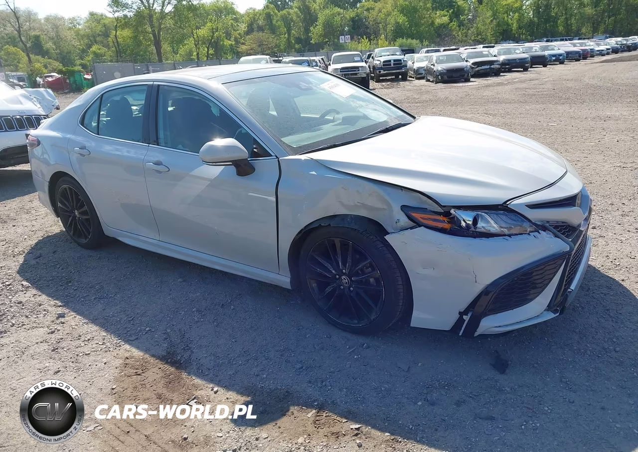 2023 Toyota Camry Xse – zdjęcie 1 z 16