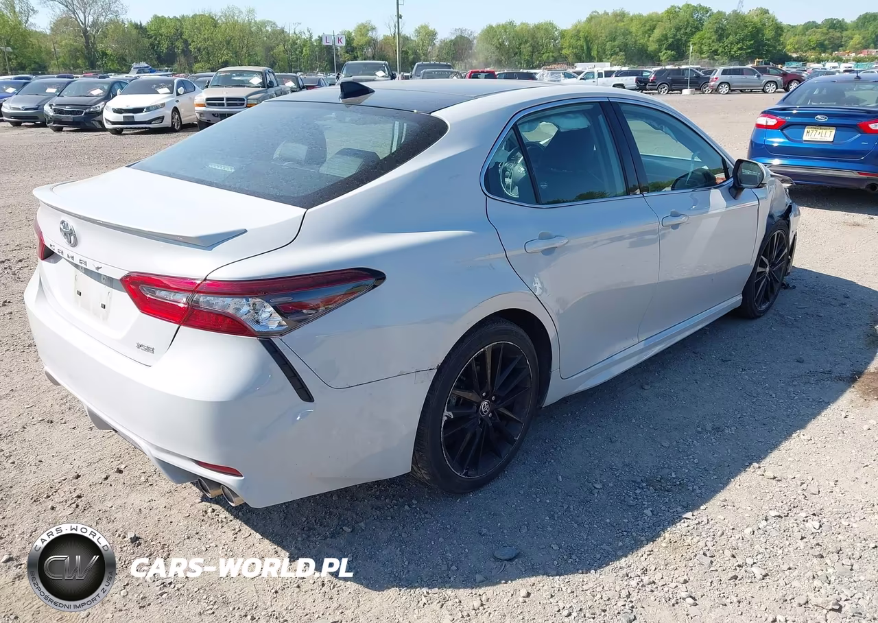 2023 Toyota Camry Xse VIN:4T1K61AK4PU188095 - 4