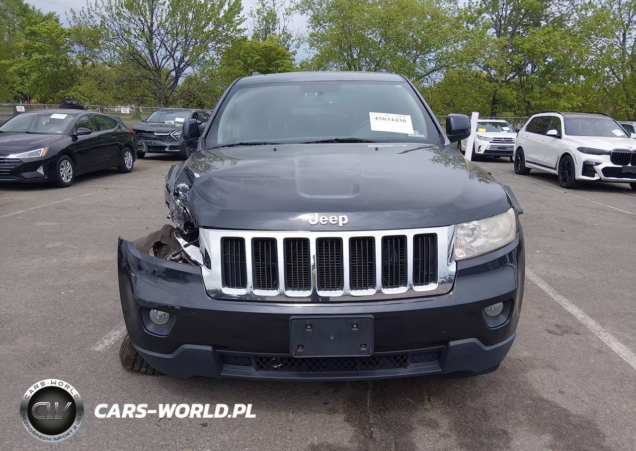 2013 Jeep Grand Cherokee Laredo VIN:1C4RJFAG2DC633204 - 12