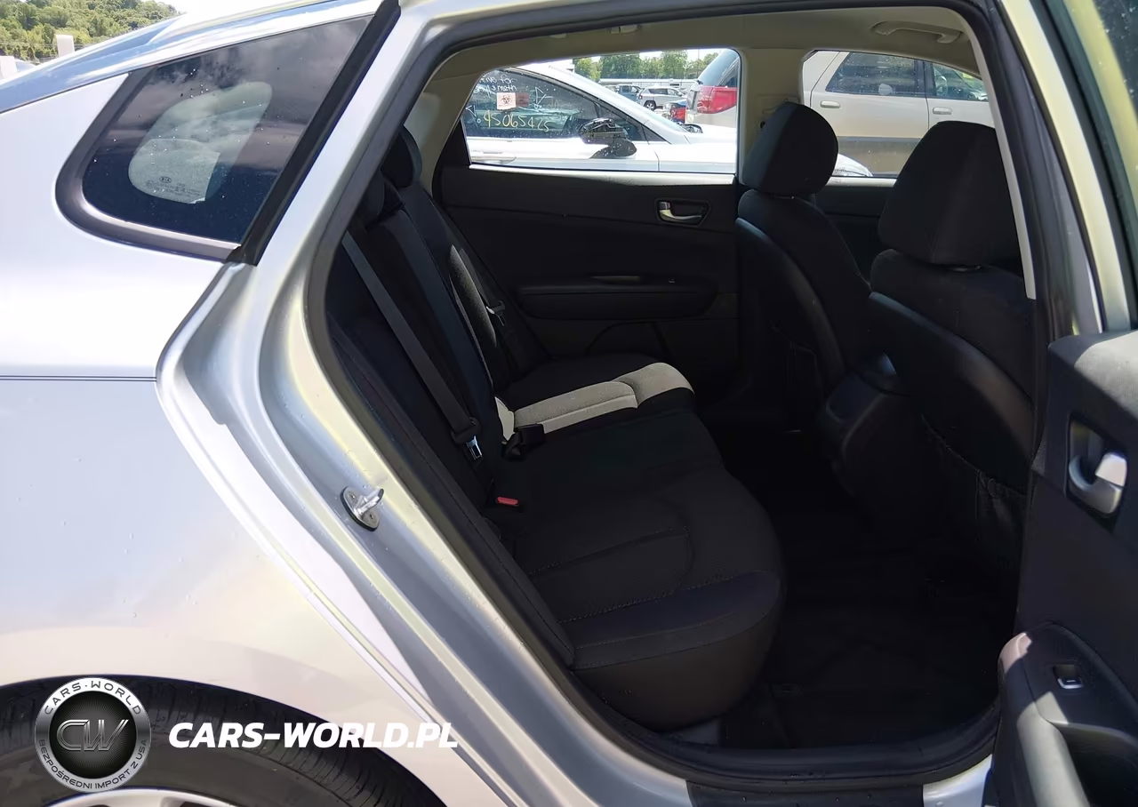 2018 Kia Optima Lx VIN:5XXGT4L30JG183824 - 8