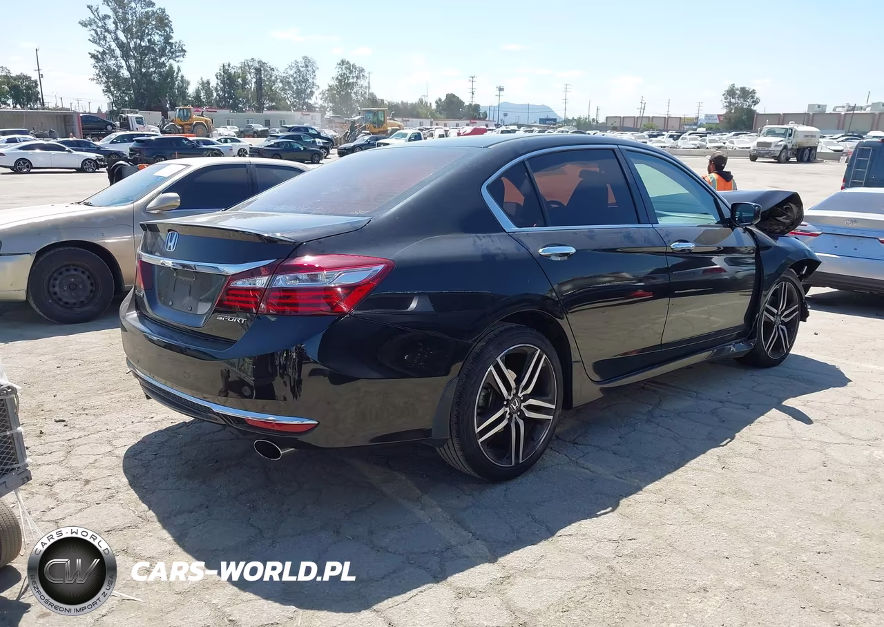 2017 Honda Accord Sport VIN:1HGCR2F54HA279512 - 4