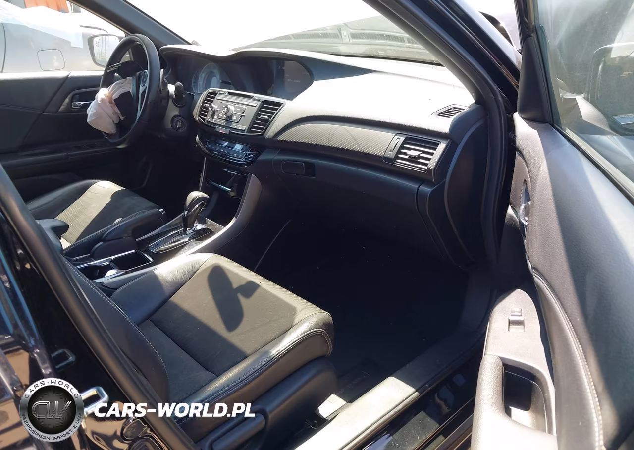 2017 Honda Accord Sport VIN:1HGCR2F54HA279512 - 5