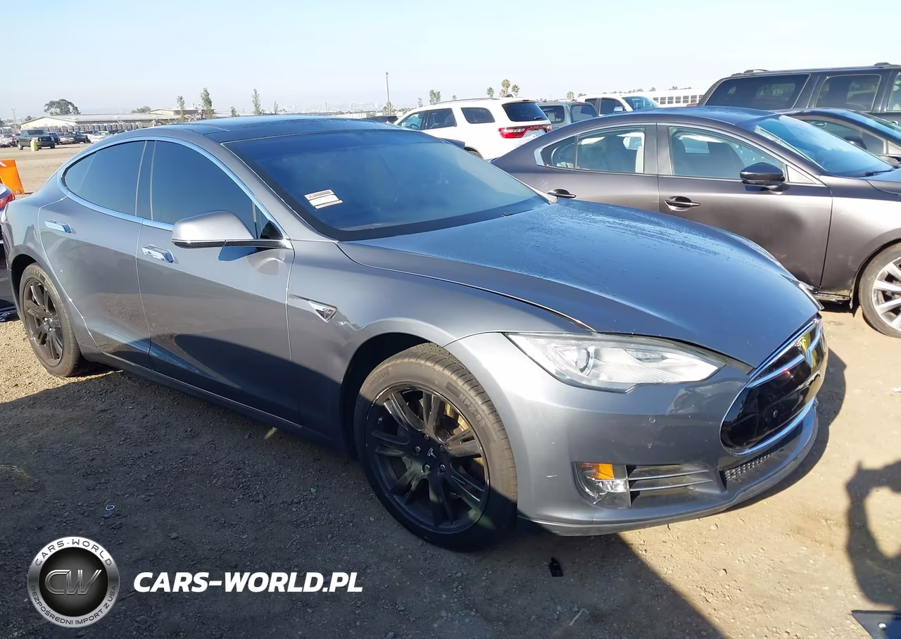 2013 Tesla Model S