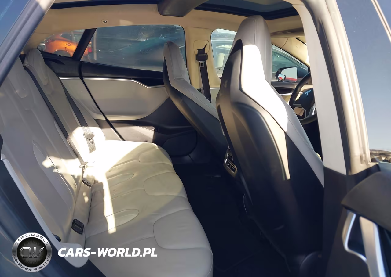 2013 Tesla Model S VIN:5YJSA1CN0DFP20439 - 8