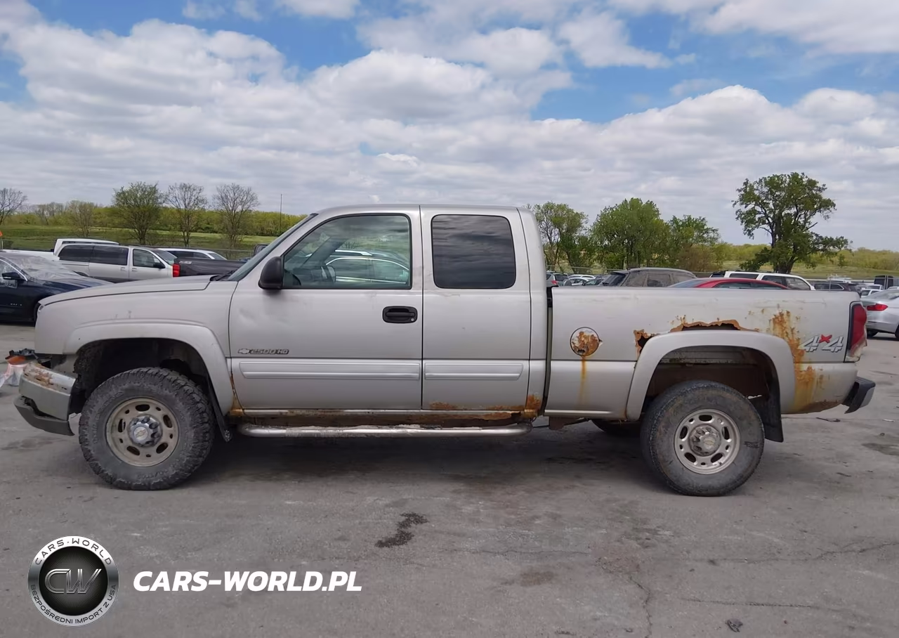 2004 Chevrolet Silverado 2500Hd Ls VIN:1GCHK29U04E248188 - 15