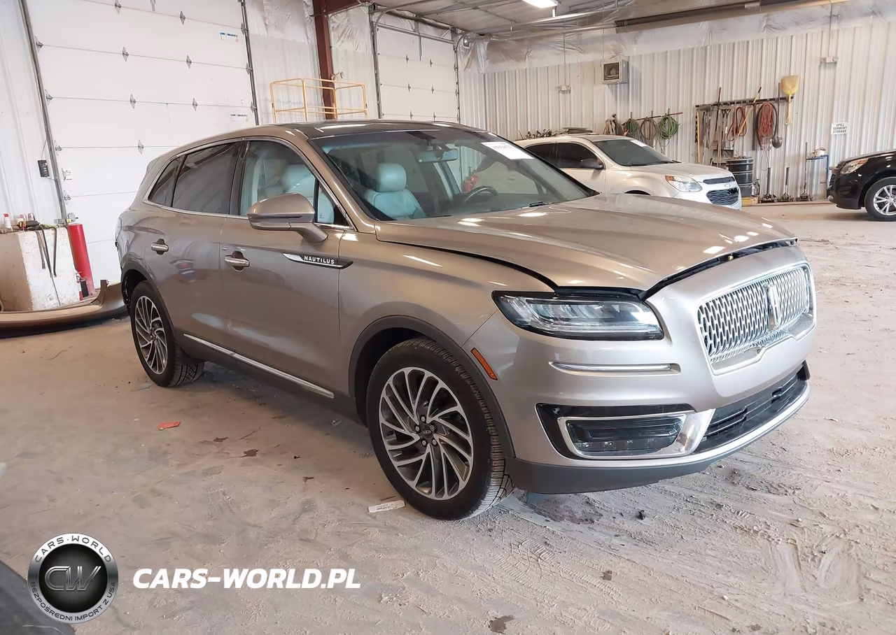 2019 Lincoln Nautilus Reserve