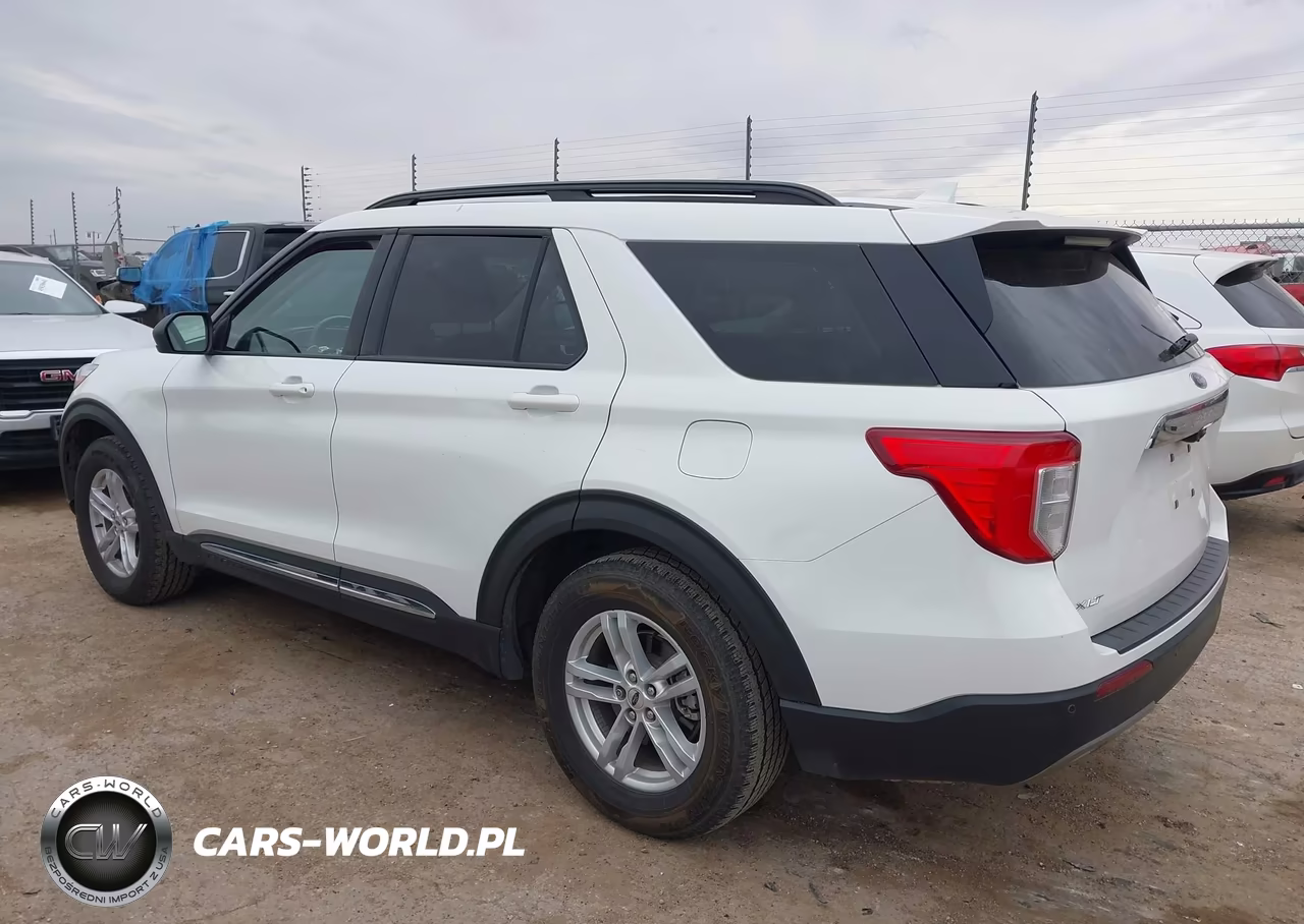 2022 Ford Explorer Xlt VIN:1FMSK7DHXNGB34701 - 3