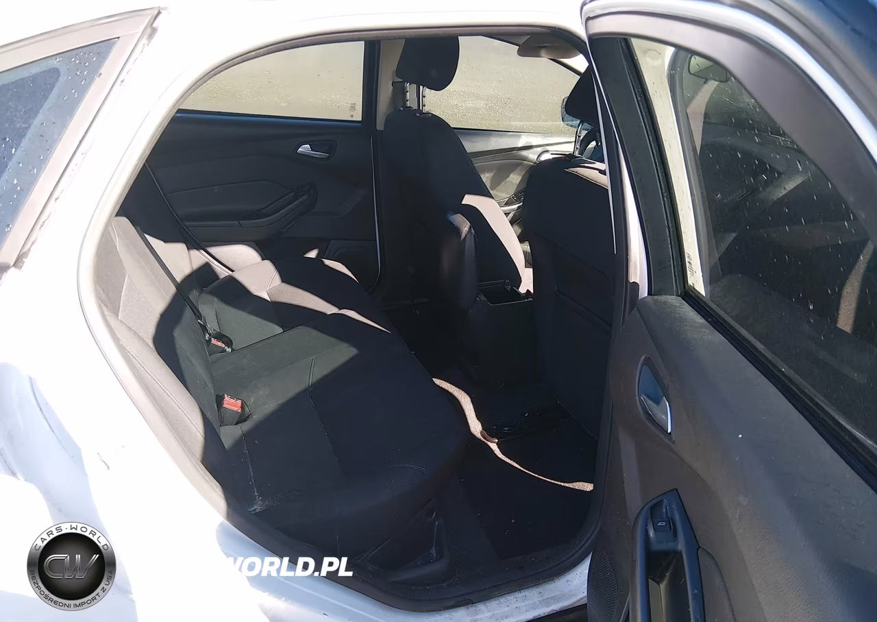 2016 Ford Focus Se VIN:1FADP3F29GL345114 - 8