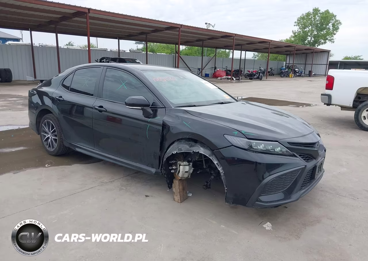 2024 Toyota Camry Se – zdjęcie 1 z 18