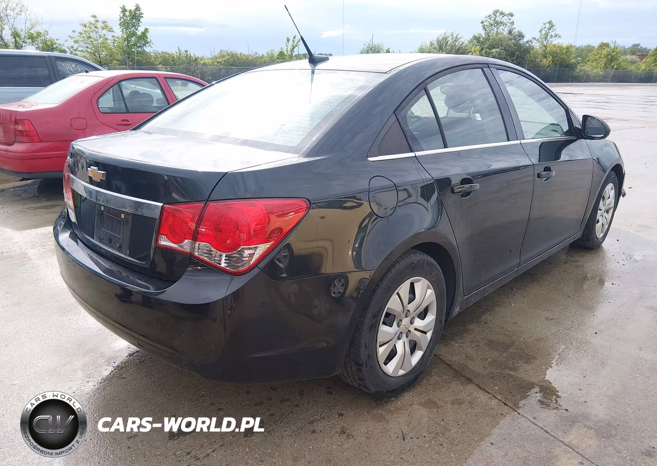 2012 Chevrolet Cruze Ls VIN:1G1PC5SH8C7348929 - 4