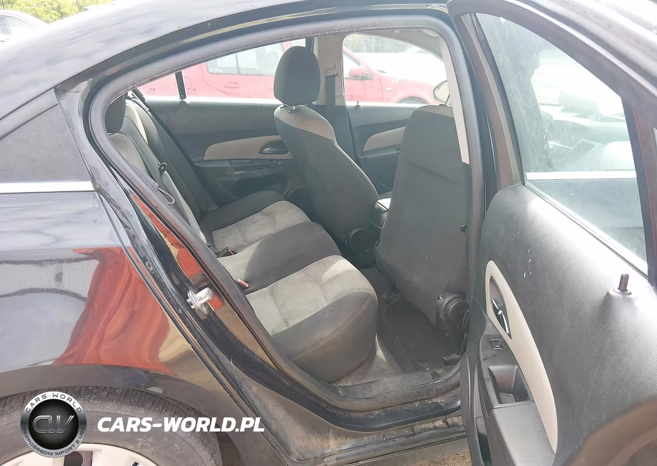 2012 Chevrolet Cruze Ls VIN:1G1PC5SH8C7348929 - 8