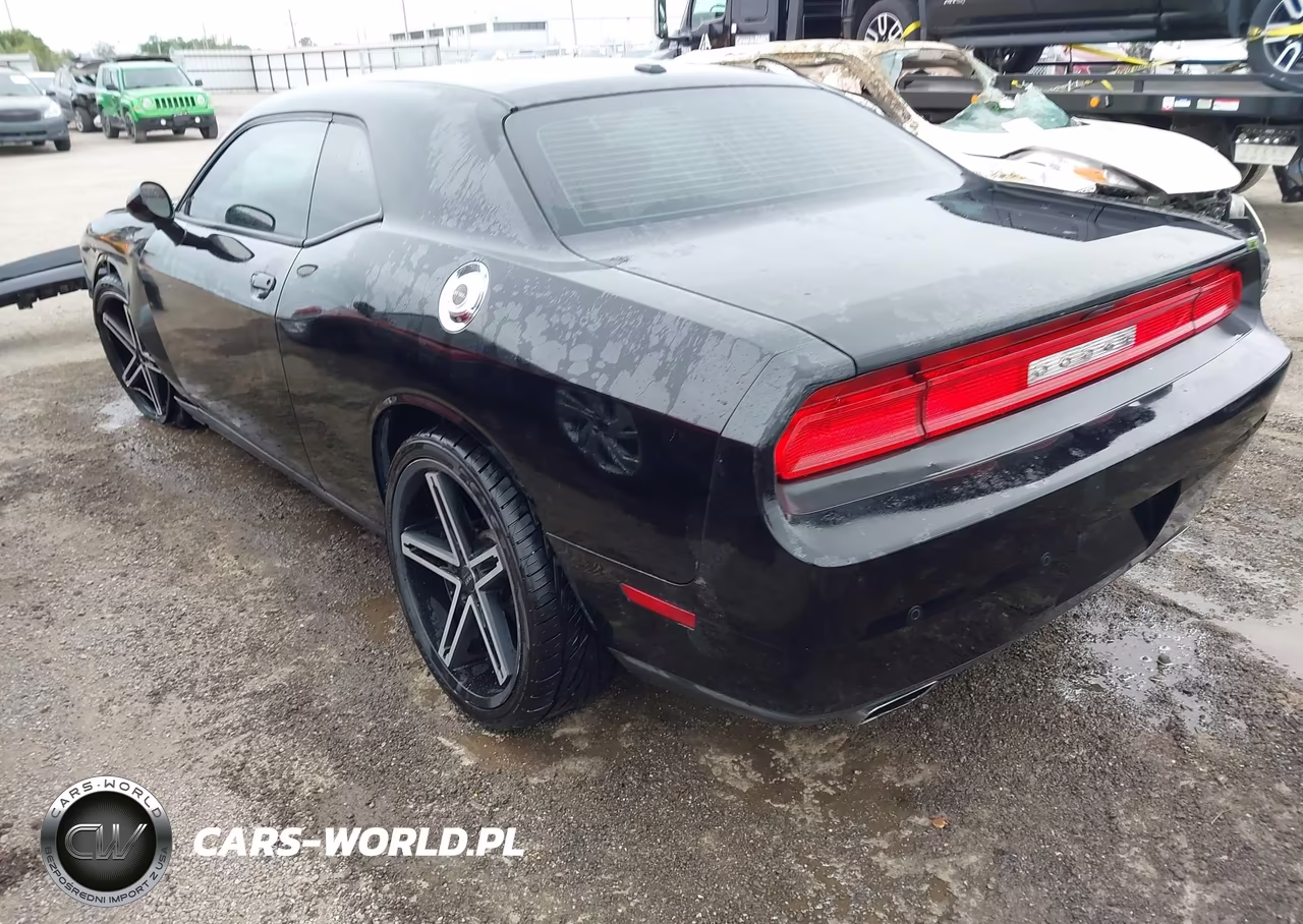 2013 Dodge Challenger Sxt VIN:2C3CDYAG5DH700372 - 3