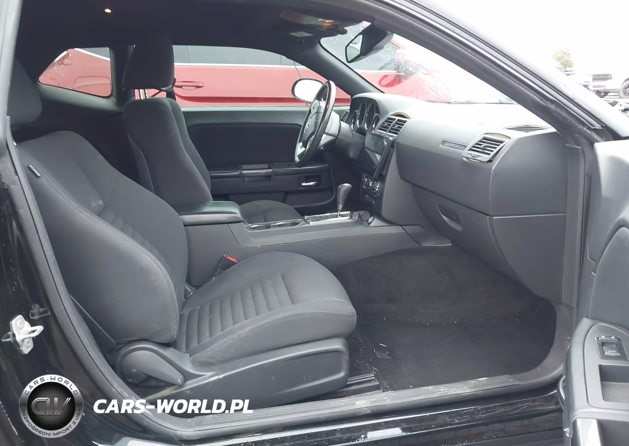 2013 Dodge Challenger Sxt VIN:2C3CDYAG5DH700372 - 5