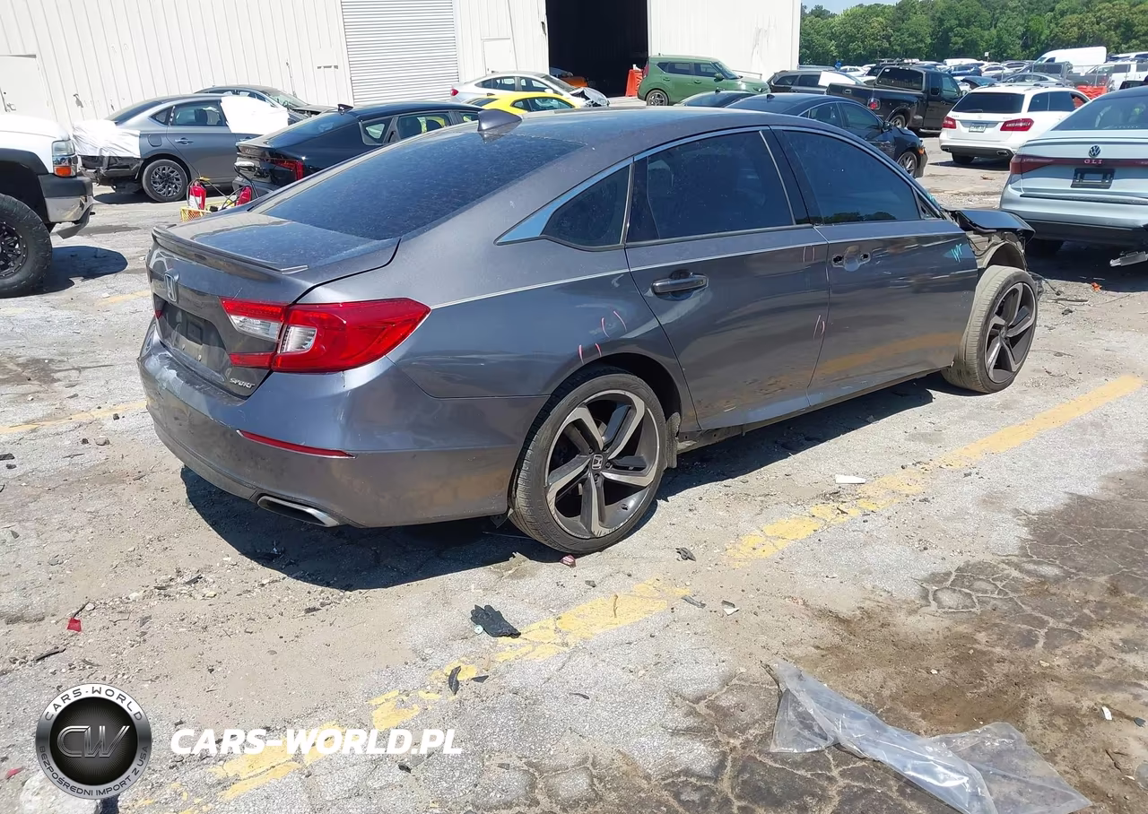 2018 Honda Accord Sport VIN:1HGCV1F30JA099566 - 4