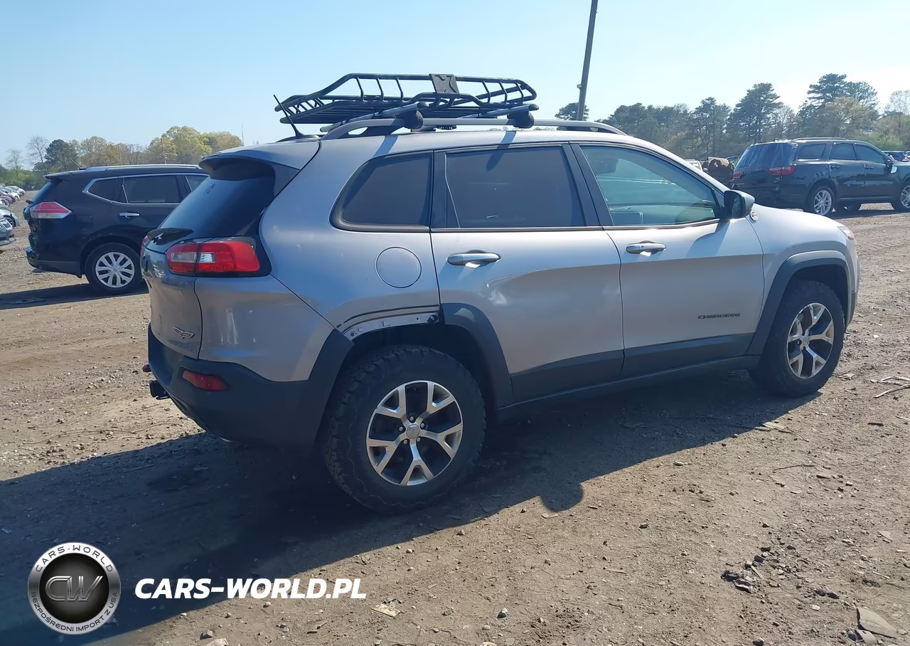 2014 Jeep Cherokee Trailhawk VIN:1C4PJMBS5EW111505 - 4