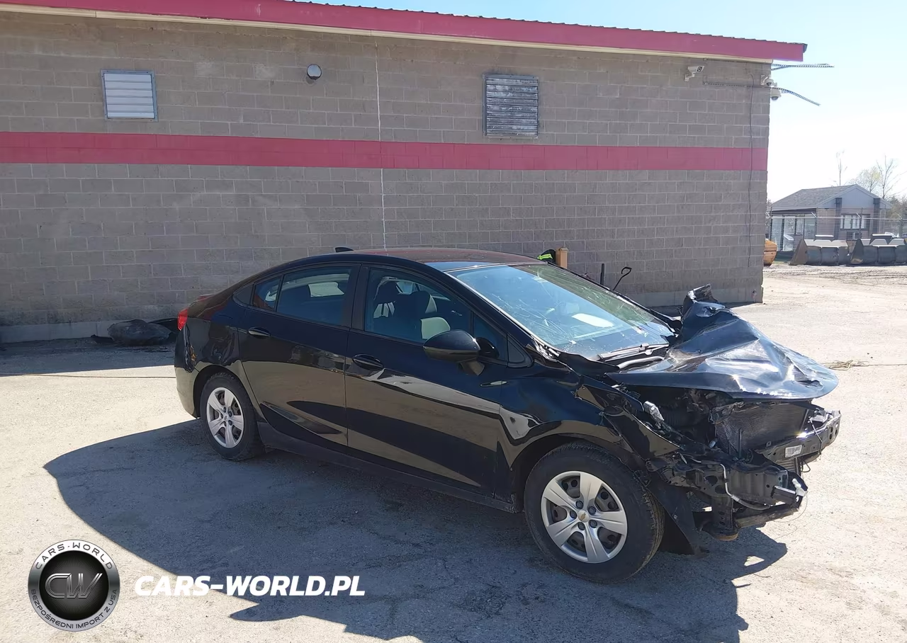 2016 Chevrolet Cruze Ls Manual – zdjęcie 1 z 17