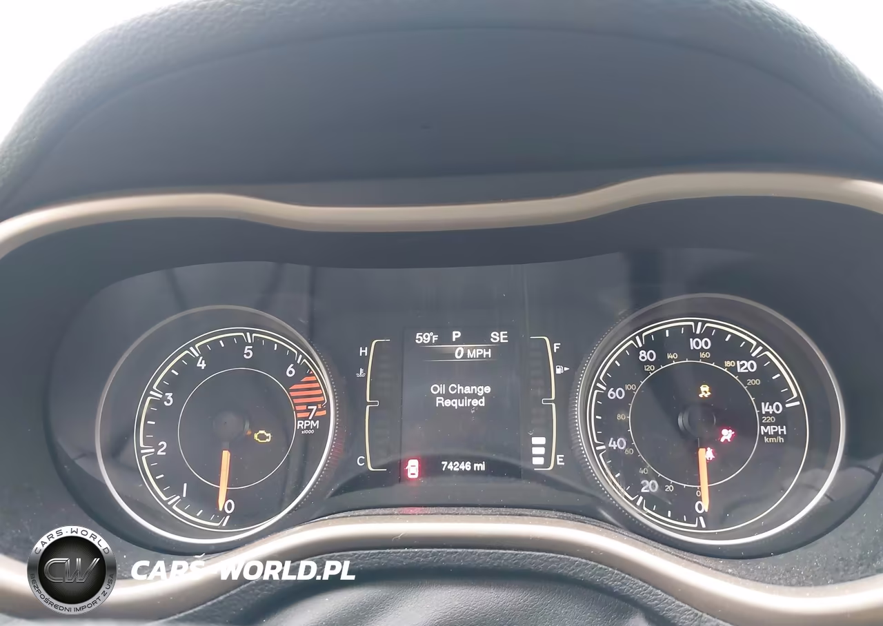 2017 Jeep Cherokee Latitude Fwd VIN:1C4PJLCB1HW549466 - 7