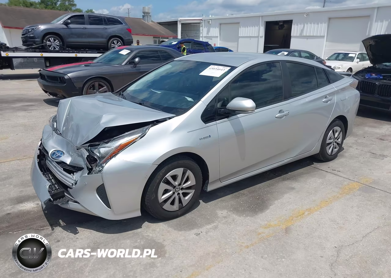 2017 Toyota Prius Four VIN:JTDKARFU1H3049495 - 2