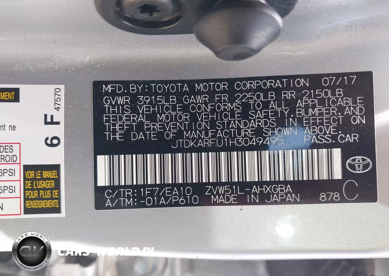 2017 Toyota Prius Four VIN:JTDKARFU1H3049495 - 9