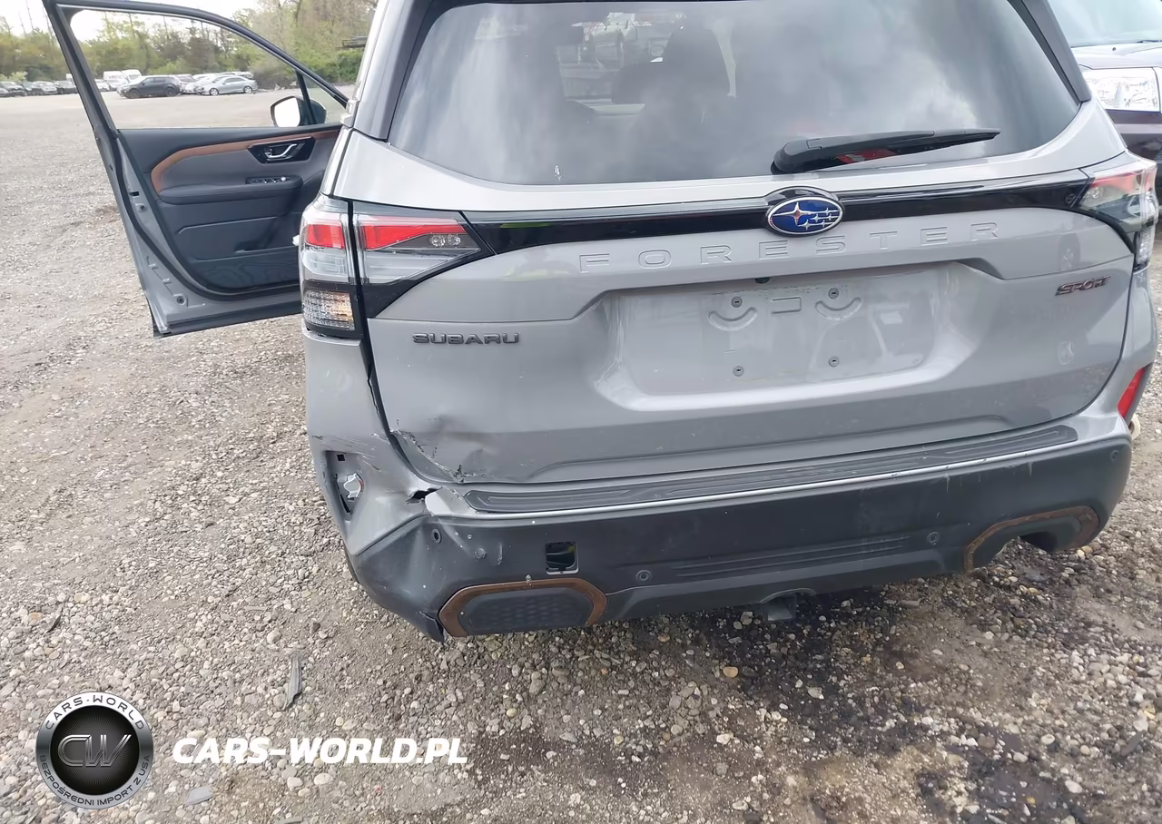 2025 Subaru Forester Sport VIN:JF2SLDHC1SH526021 - 17