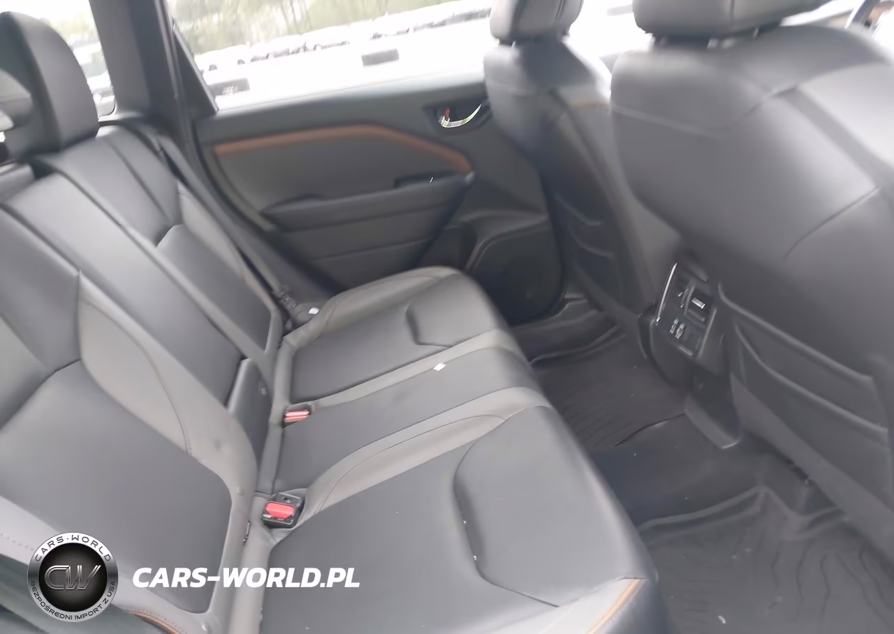 2025 Subaru Forester Sport VIN:JF2SLDHC1SH526021 - 8