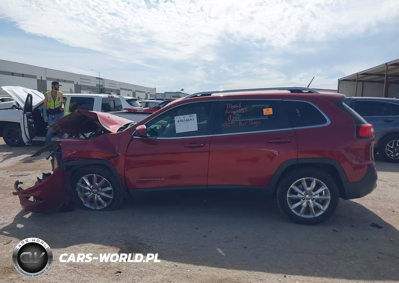 2015 Jeep Cherokee Limited VIN:1C4PJLDS5FW607896 - 14