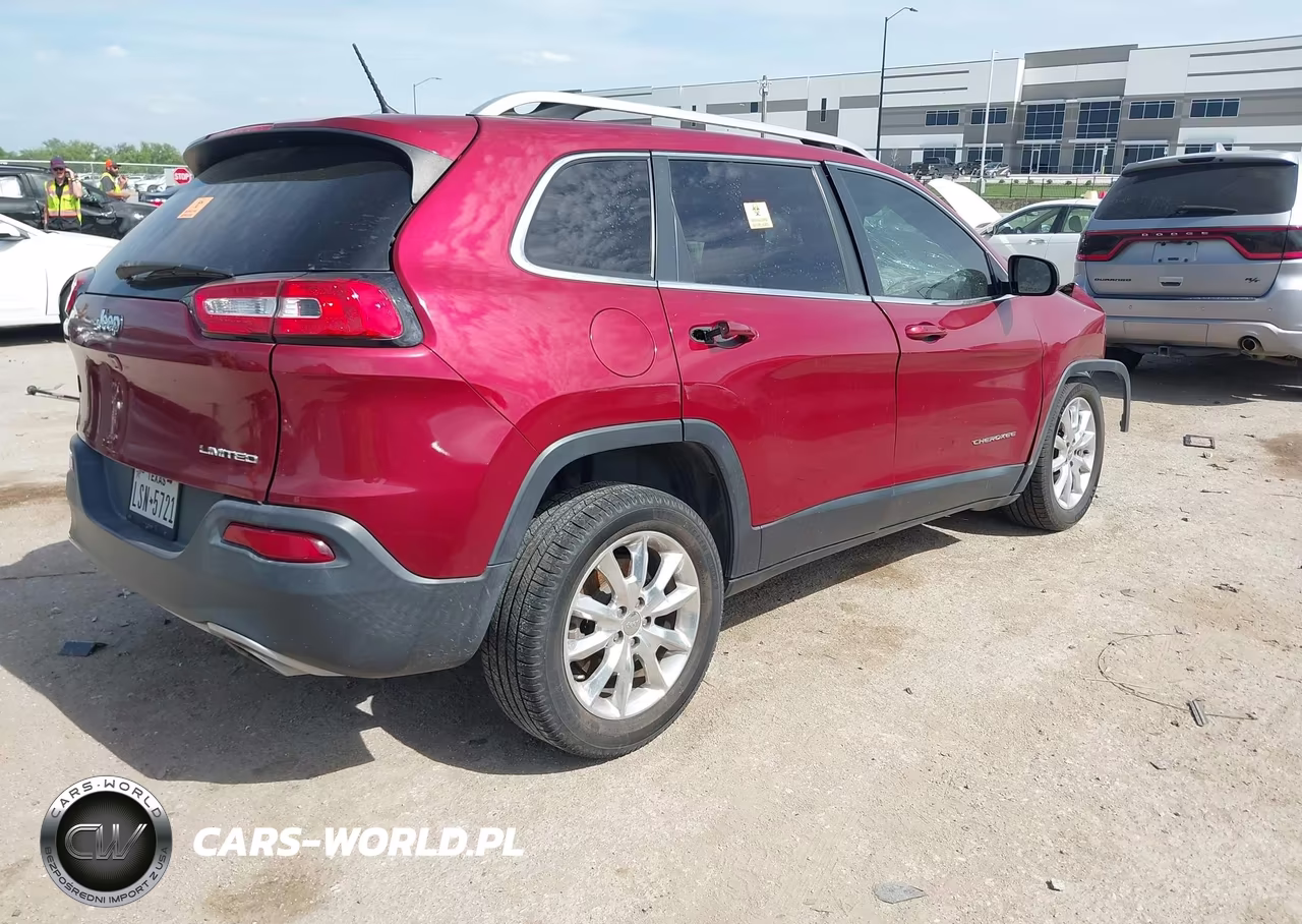 2015 Jeep Cherokee Limited VIN:1C4PJLDS5FW607896 - 4