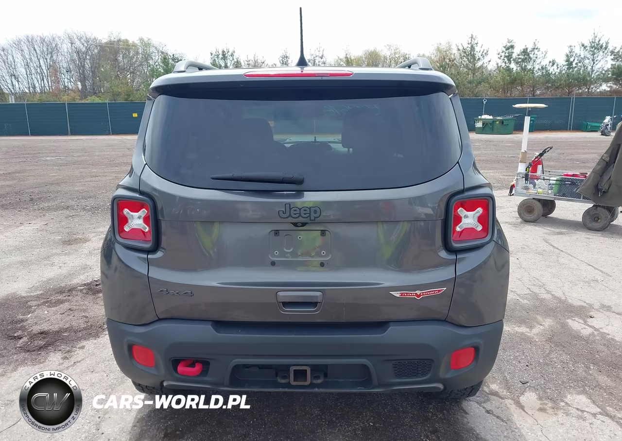 2018 Jeep Renegade Trailhawk 4X4 VIN:ZACCJBCB7JPH42667 - 17