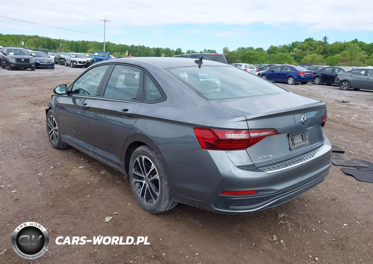 2024 Volkswagen Jetta 1.5T Sport VIN:3VWBM7BU0RM051091 - 3