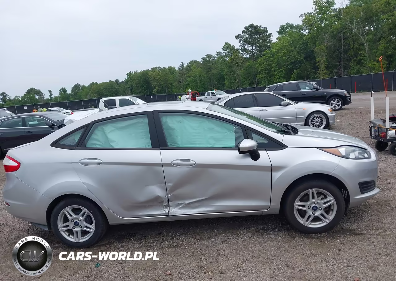 2018 Ford Fiesta Se VIN:3FADP4BJ9JM129725 - 13