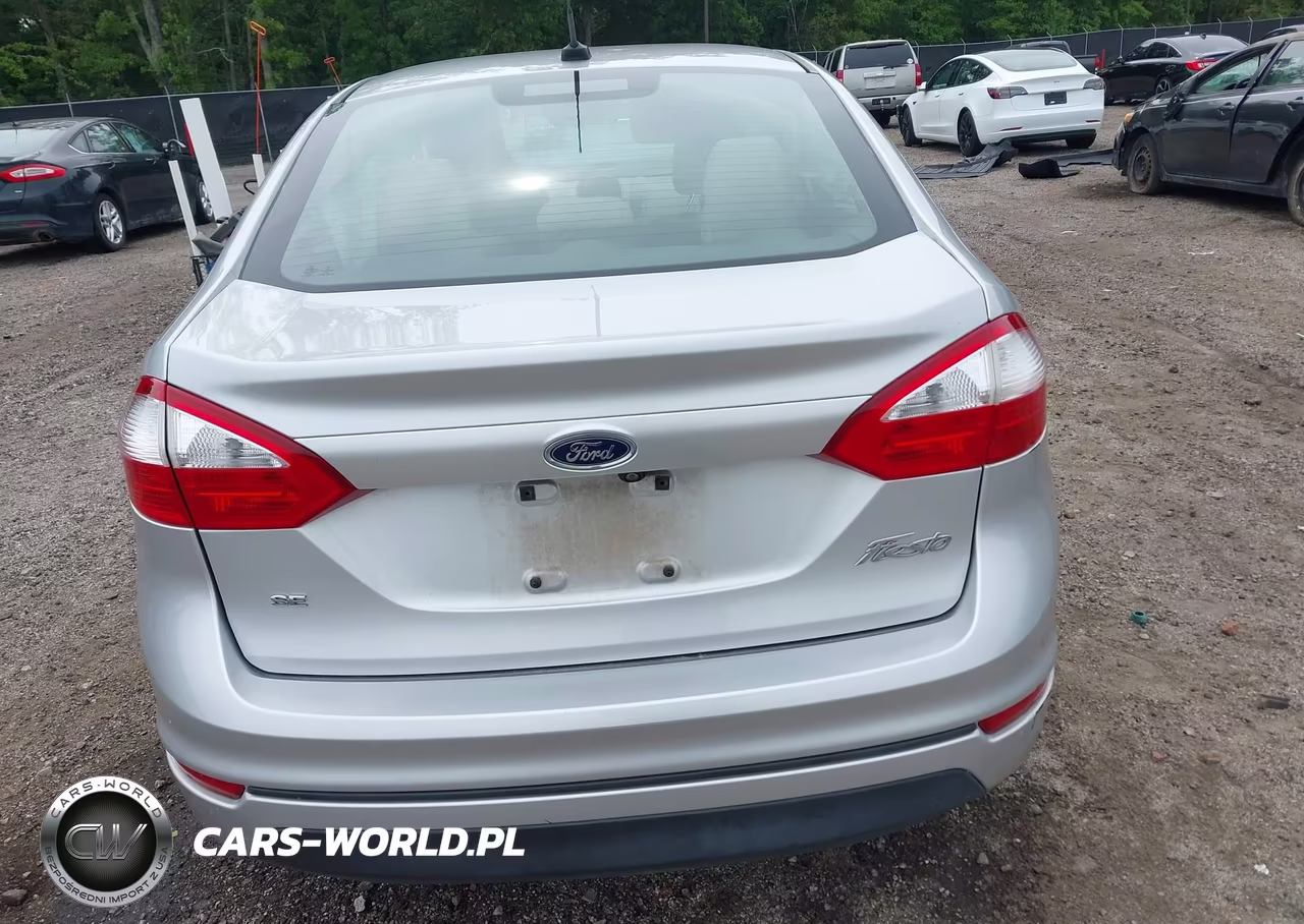 2018 Ford Fiesta Se VIN:3FADP4BJ9JM129725 - 16