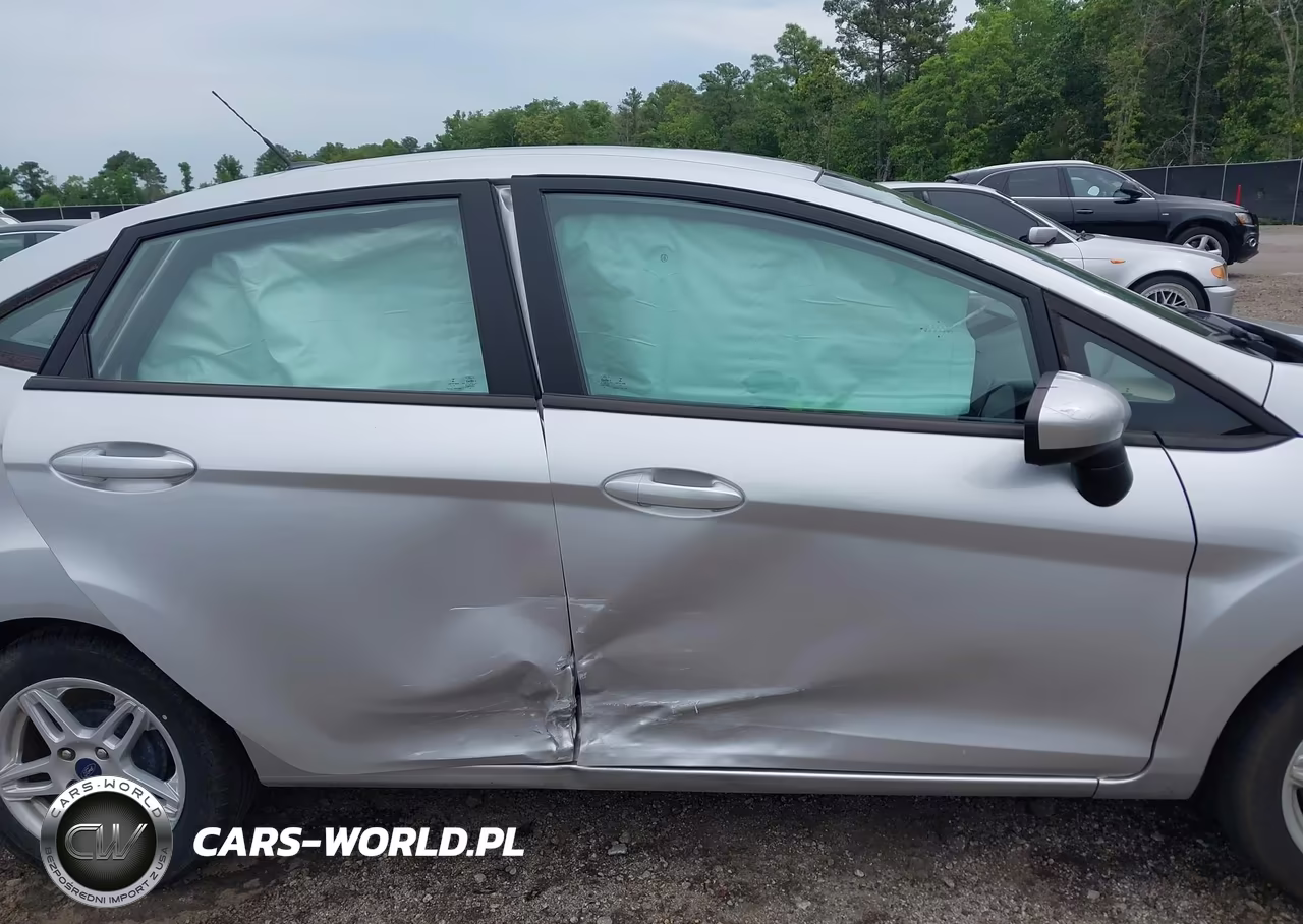 2018 Ford Fiesta Se VIN:3FADP4BJ9JM129725 - 6