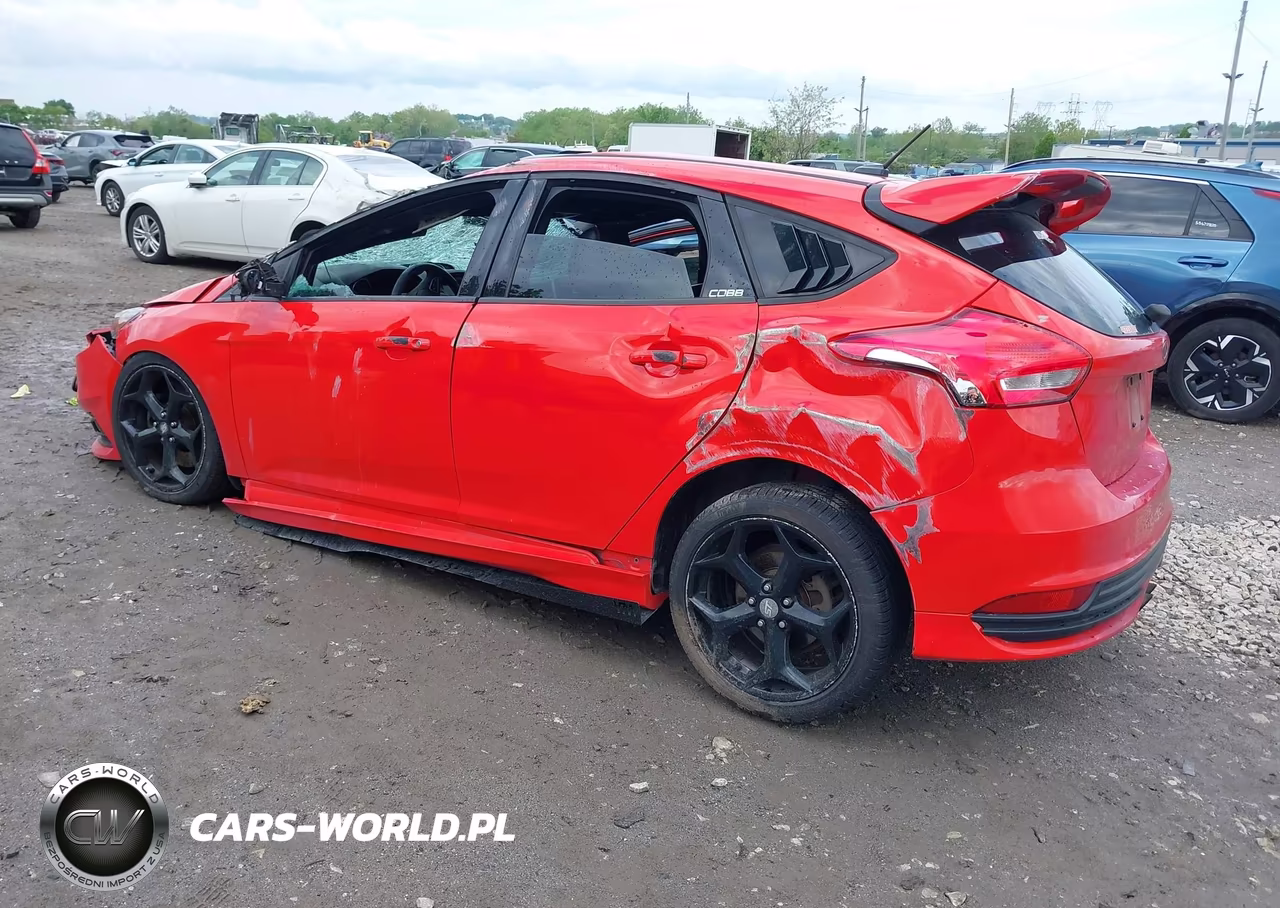 2015 Ford Focus St VIN:1FADP3L9XFL339211 - 3