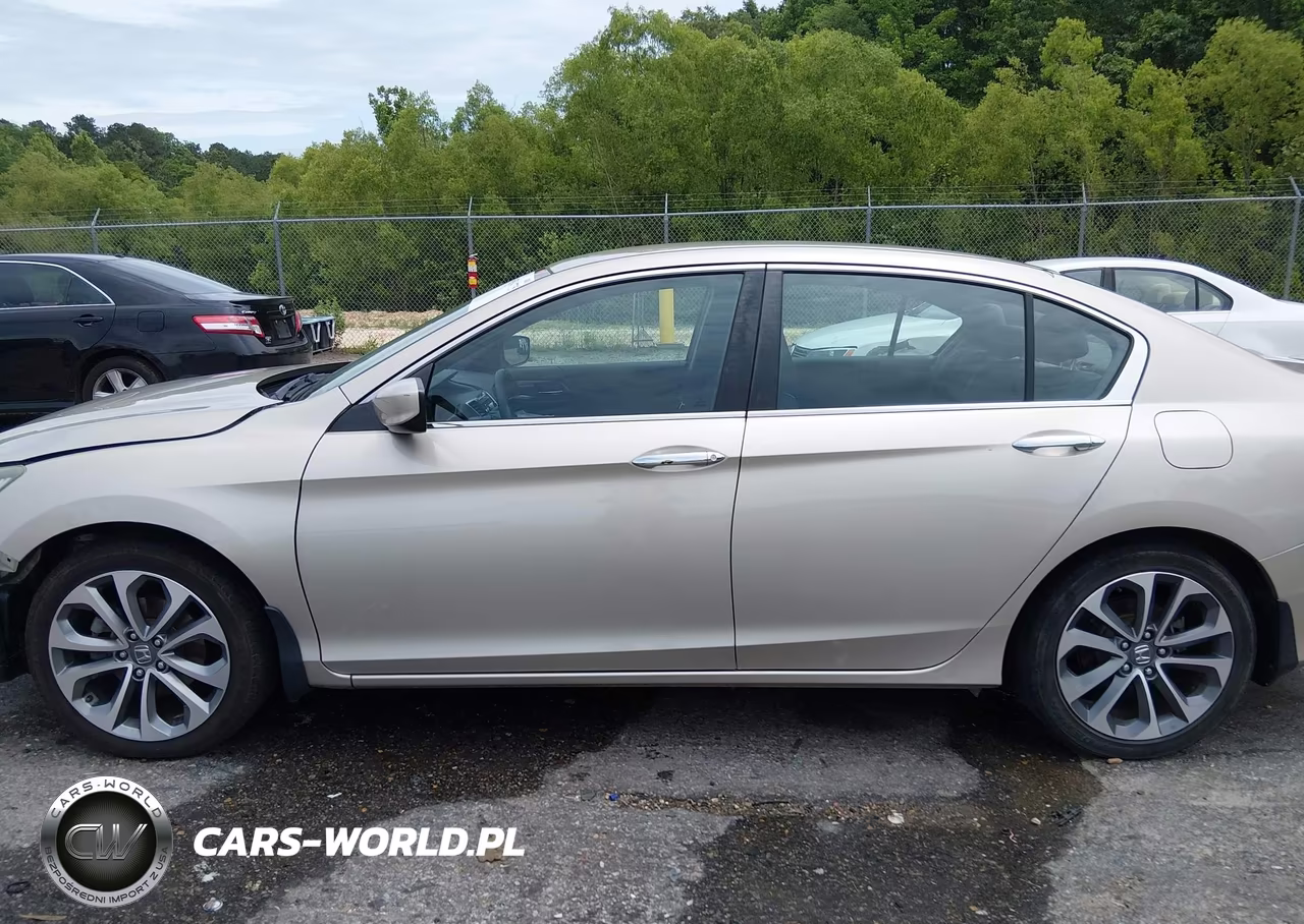 2015 Honda Accord Sport VIN:1HGCR2F56FA034238 - 15