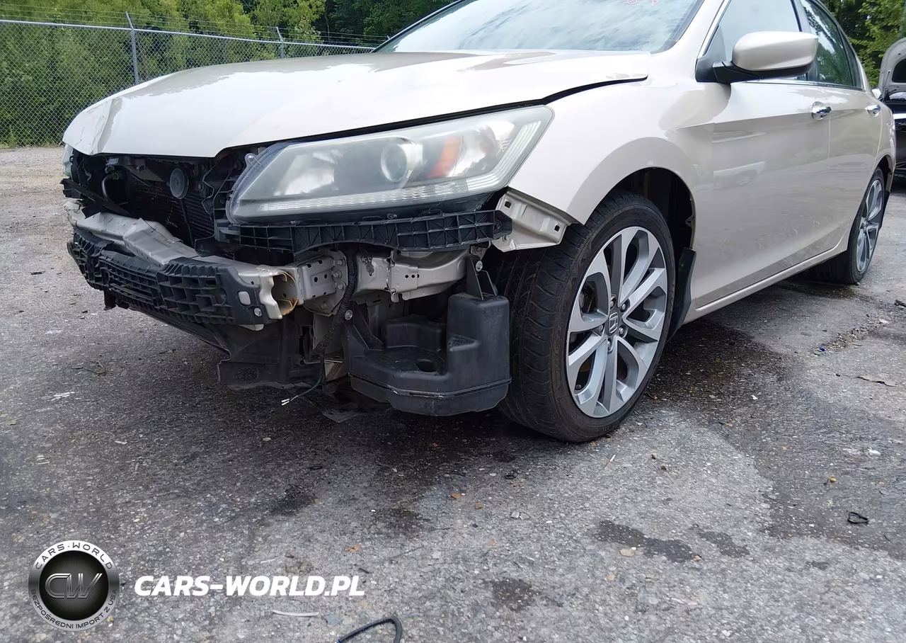 2015 Honda Accord Sport VIN:1HGCR2F56FA034238 - 18