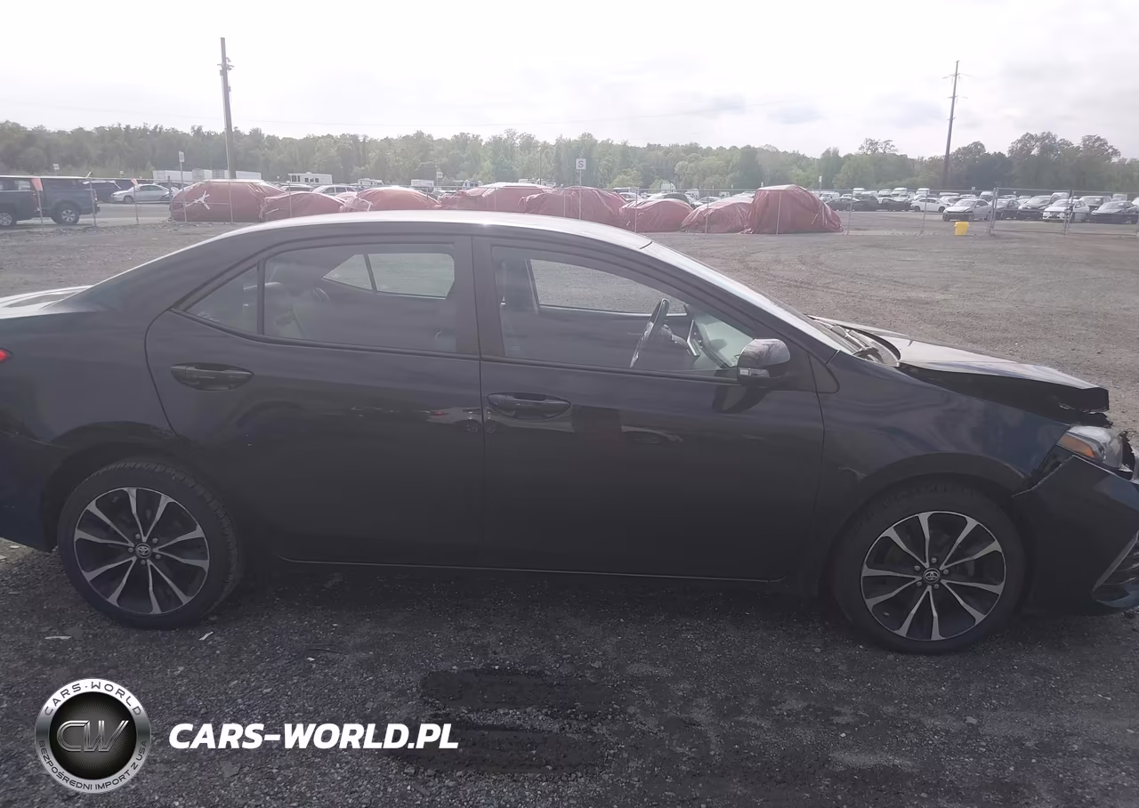 2018 Toyota Corolla Se VIN:2T1BURHE5JC003887 - 13