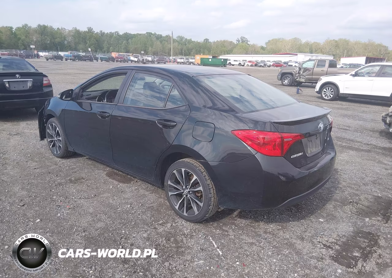 2018 Toyota Corolla Se VIN:2T1BURHE5JC003887 - 3