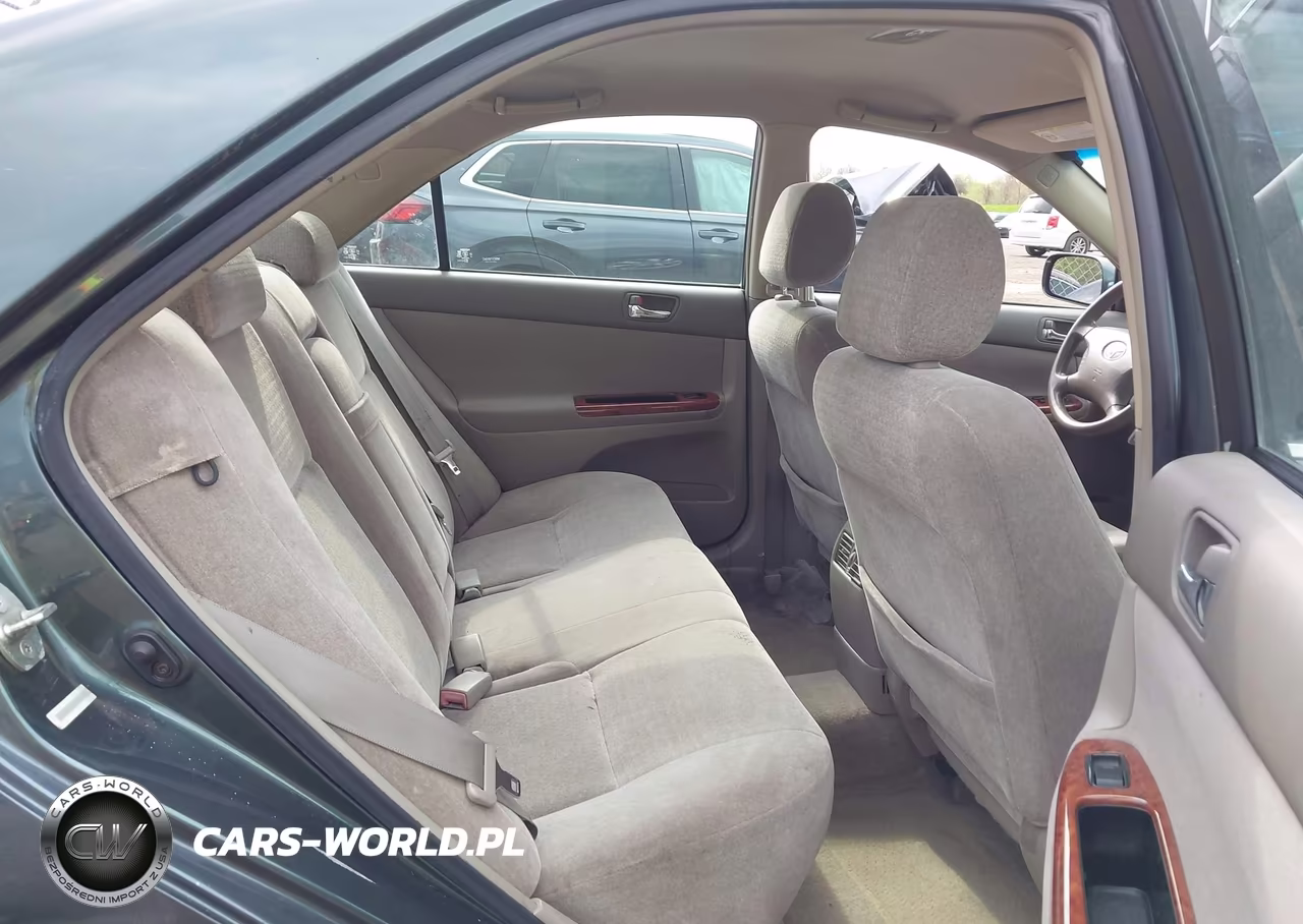 2003 Toyota Camry Xle VIN:JTDBE30K130193972 - 8